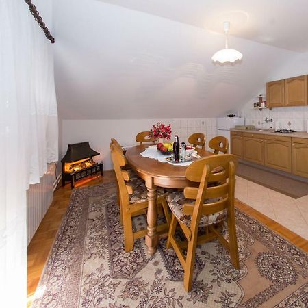 דירות אוטוצאץ Apartman Dubravcic מראה חיצוני תמונה