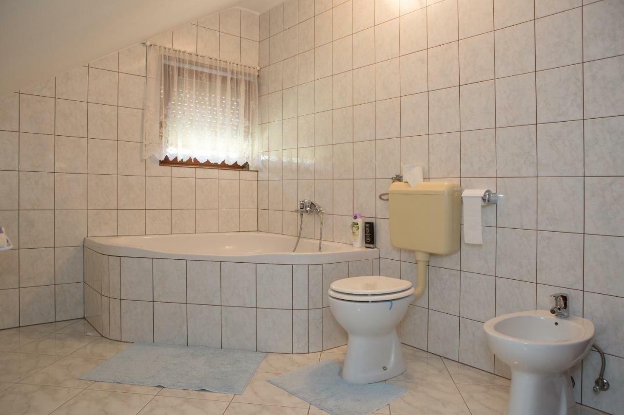 דירות אוטוצאץ Apartman Dubravcic מראה חיצוני תמונה